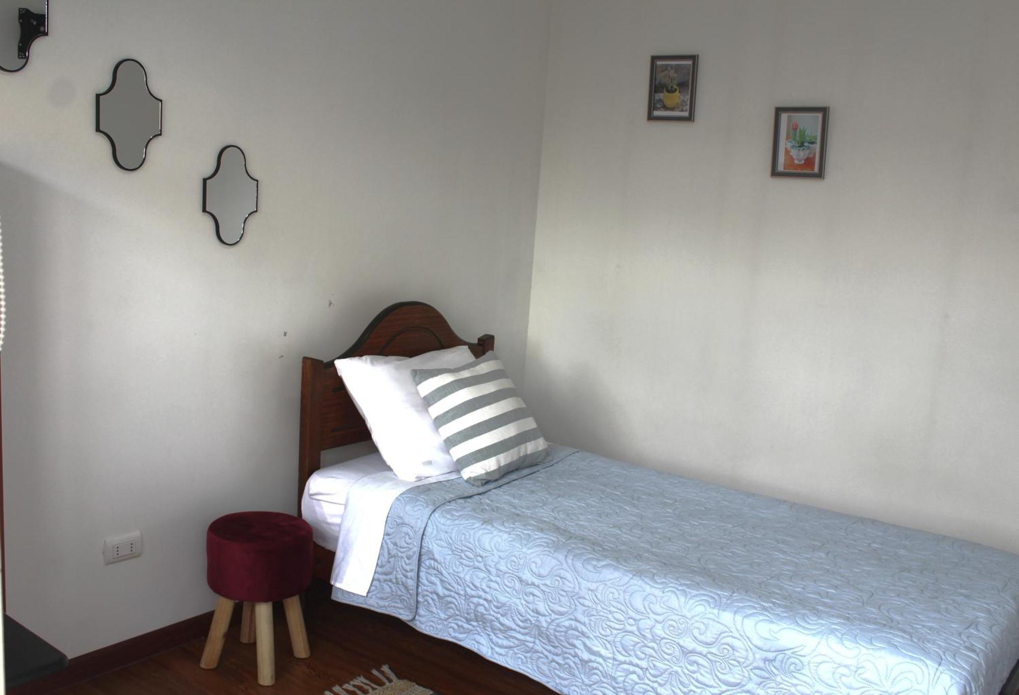 Aero Hostal Сантяго Екстериор снимка